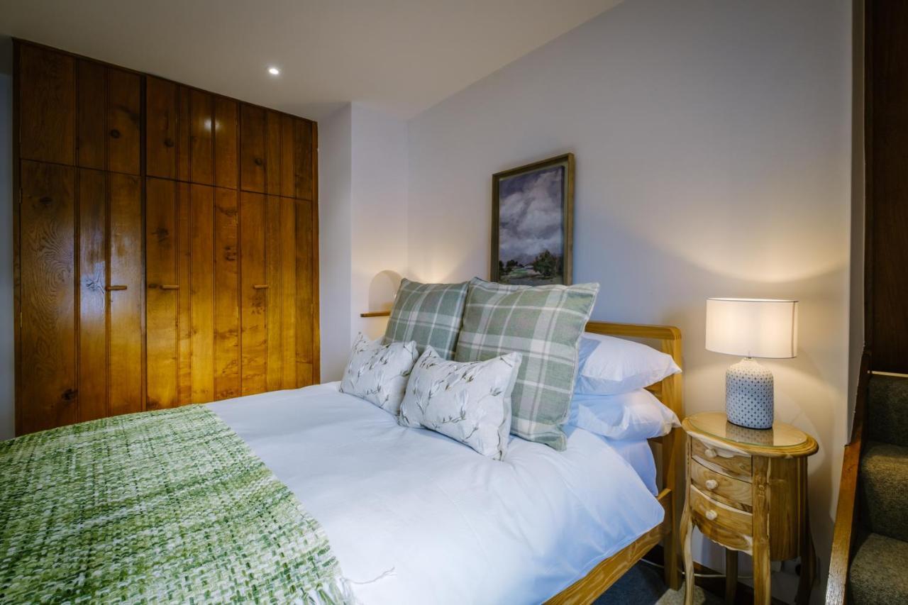 Willa Beautiful Grade 2 Listed Building - West Wing Bowness-on-Windermere Zewnętrze zdjęcie