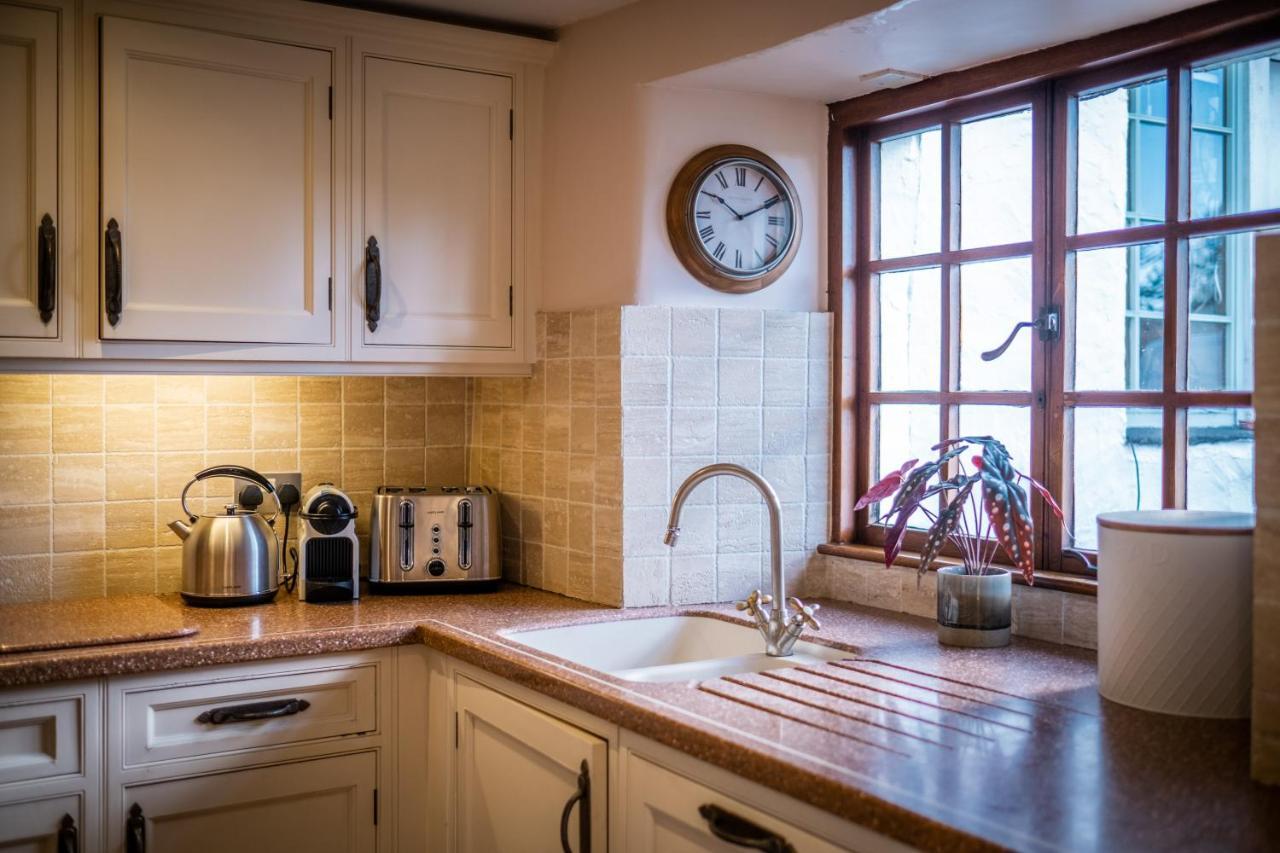 Willa Beautiful Grade 2 Listed Building - West Wing Bowness-on-Windermere Zewnętrze zdjęcie